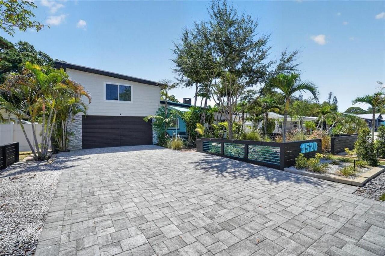 Listing Photo 7
