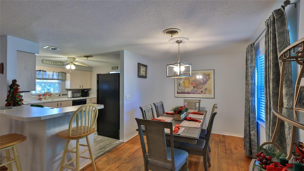 Listing Photo 7