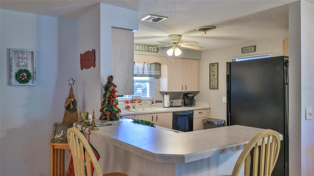 Listing Photo 10