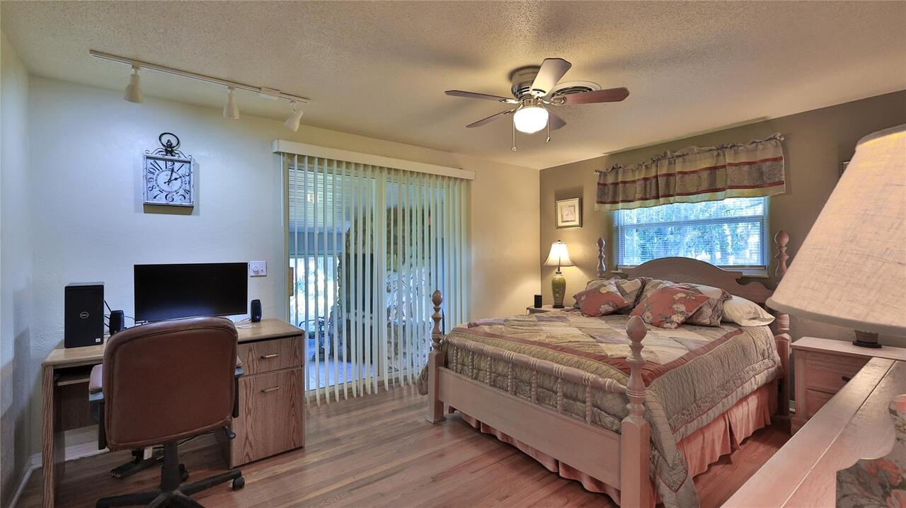 Listing Photo 25