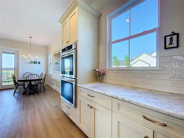 Listing Photo 14
