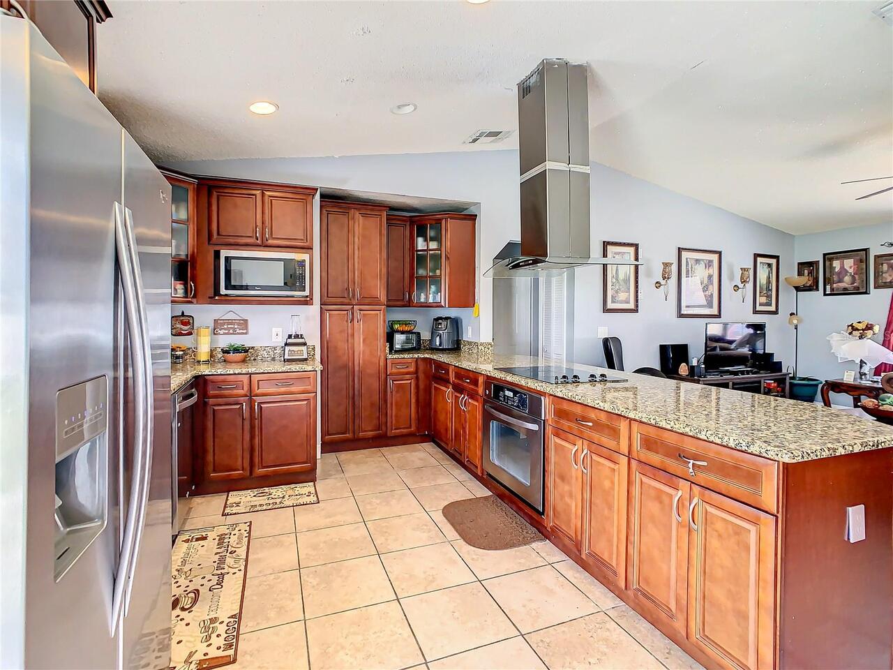 Listing Photo 19