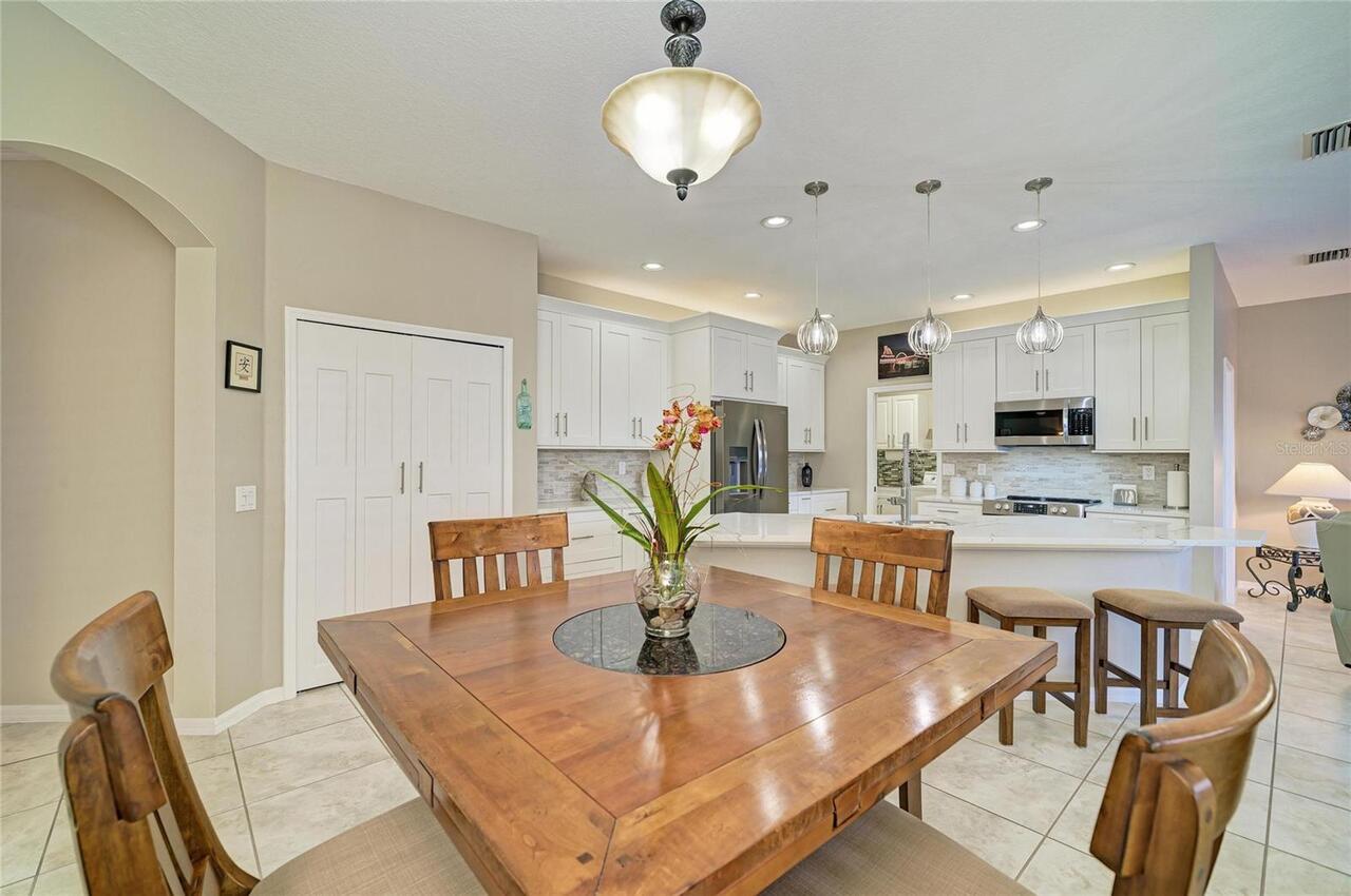 Listing Photo 14
