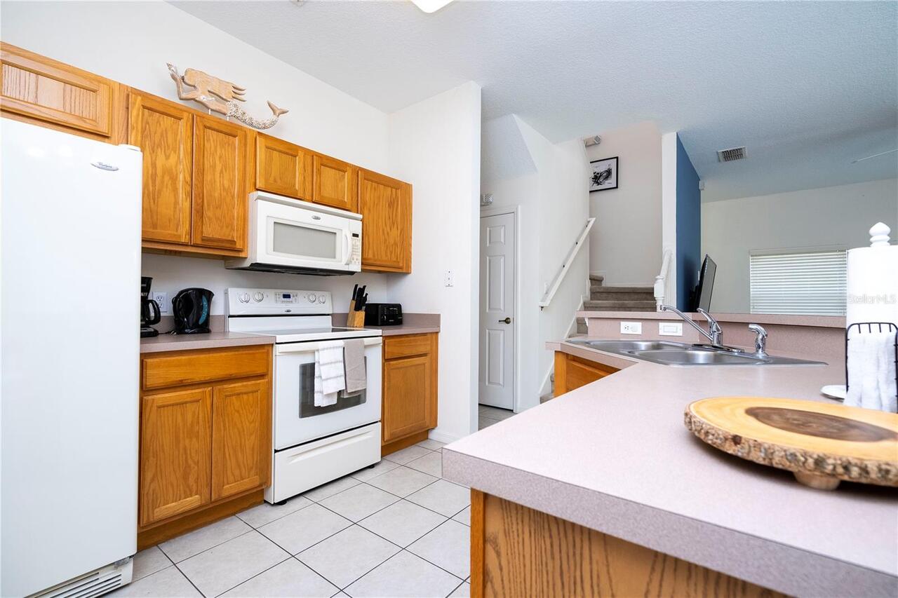 Listing Photo 10