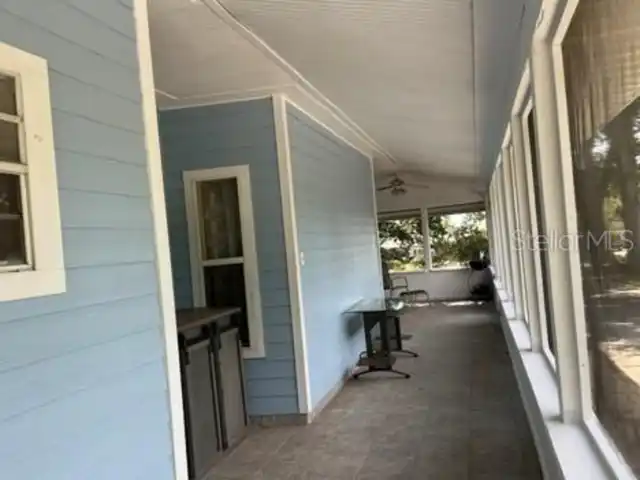 Listing Photo 11