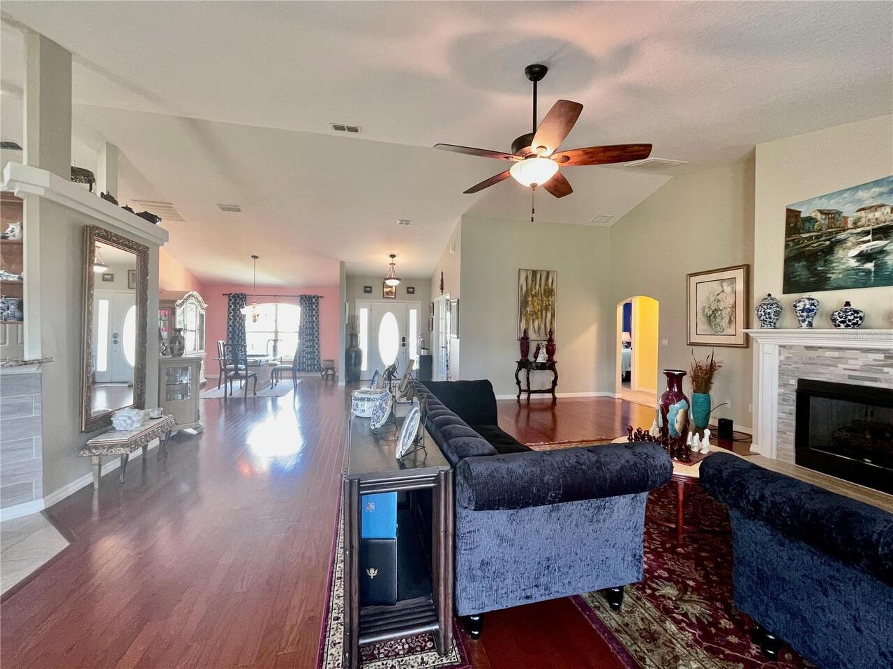 Listing Photo 19