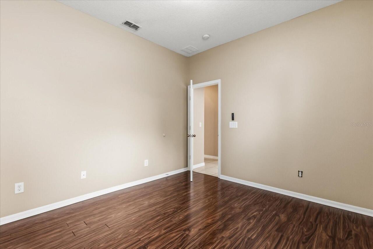 Listing Photo 26
