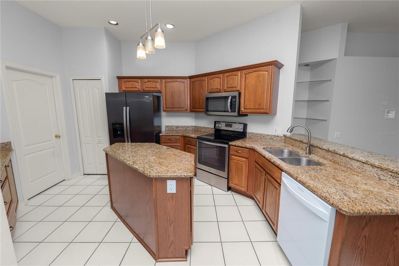 Listing Photo 18