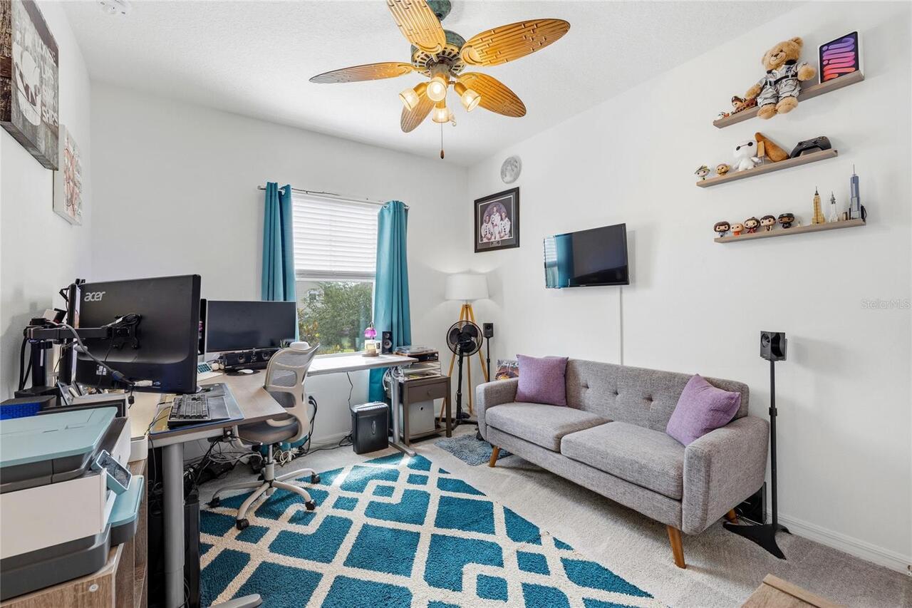Listing Photo 11