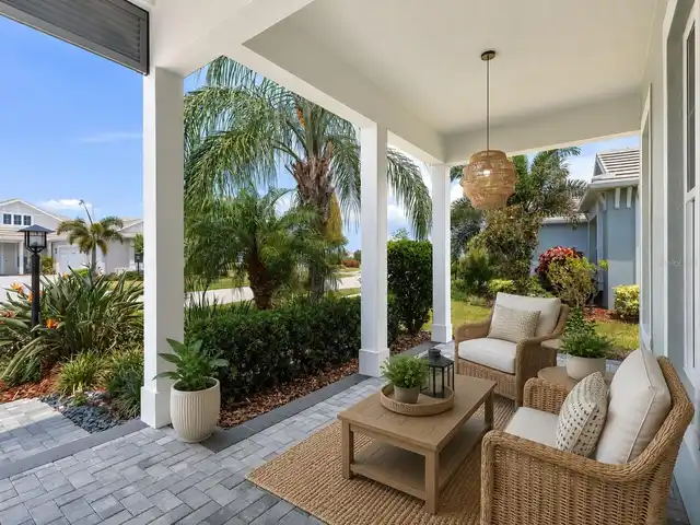 Listing Photo 7