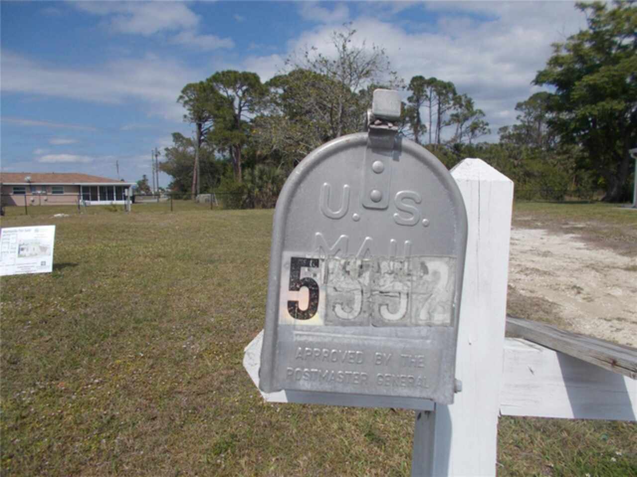 Listing Photo 6