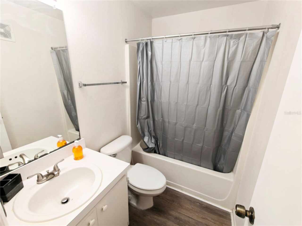 Listing Photo 18