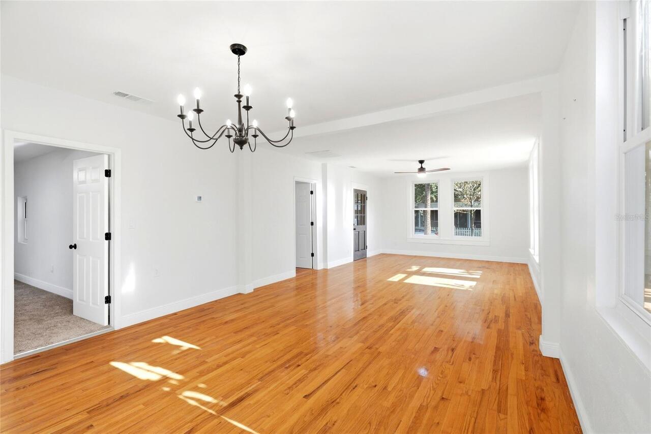 Listing Photo 9