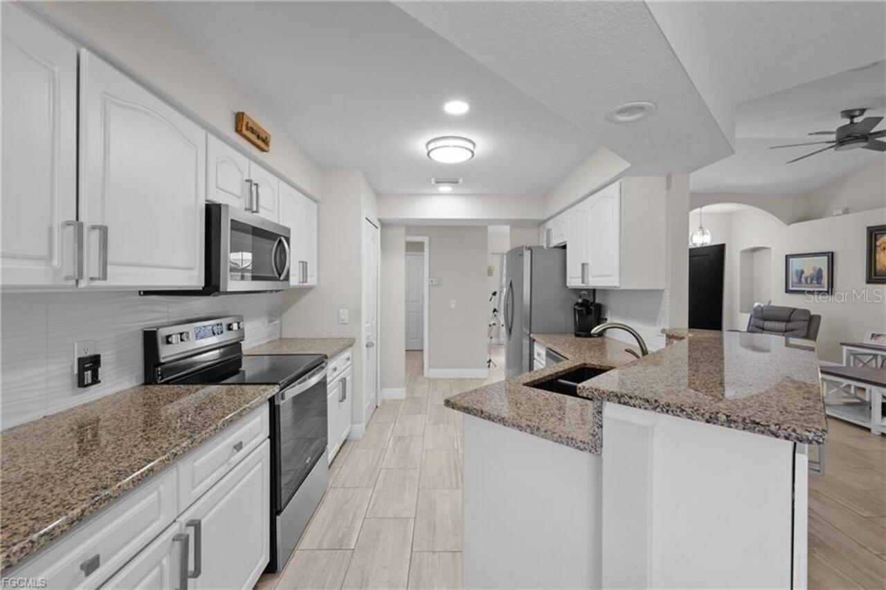 Listing Photo 11