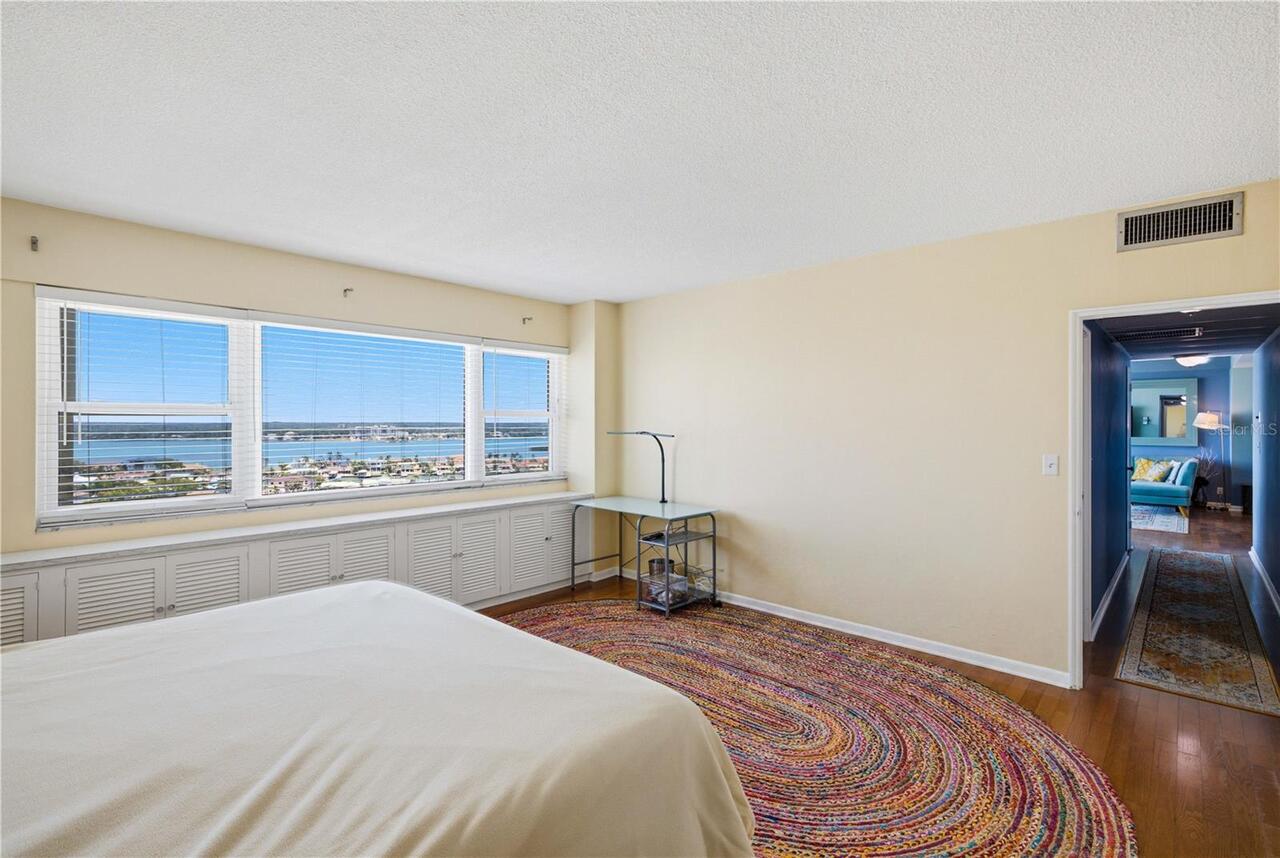 Listing Photo 16