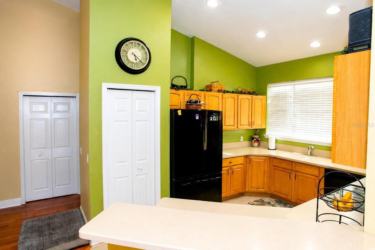 Listing Photo 11