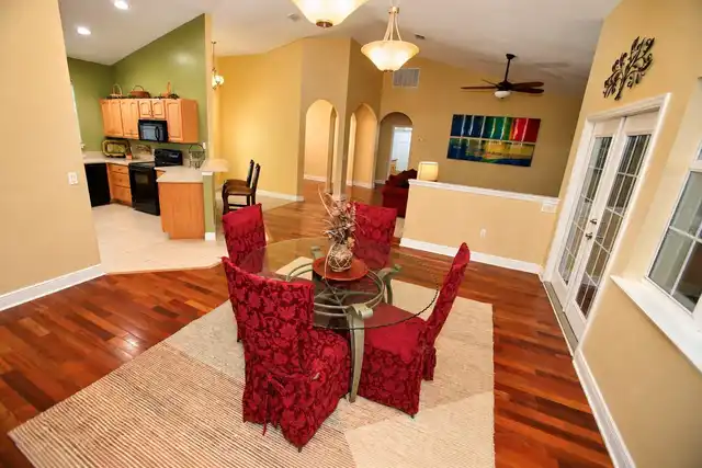 Listing Photo 18