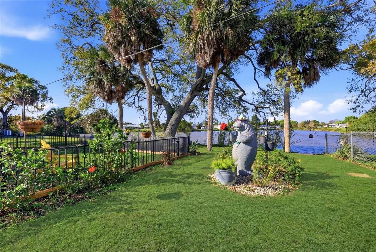 Listing Photo 33