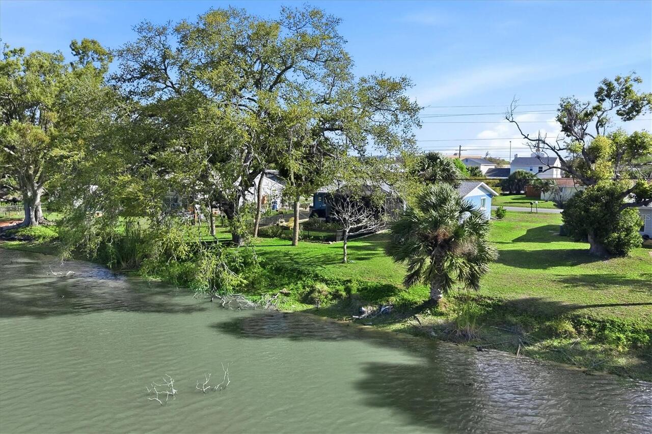 Listing Photo 37