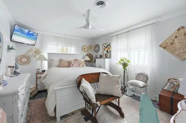 Listing Photo 23