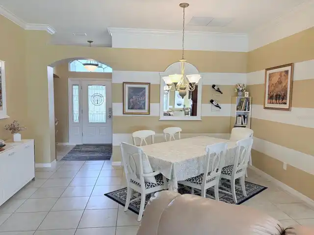 Listing Photo 14