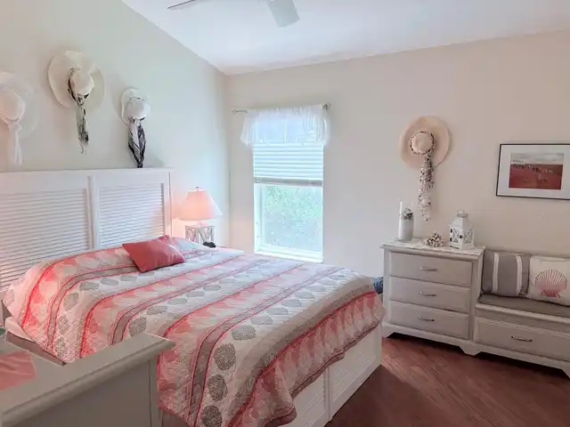 Listing Photo 23