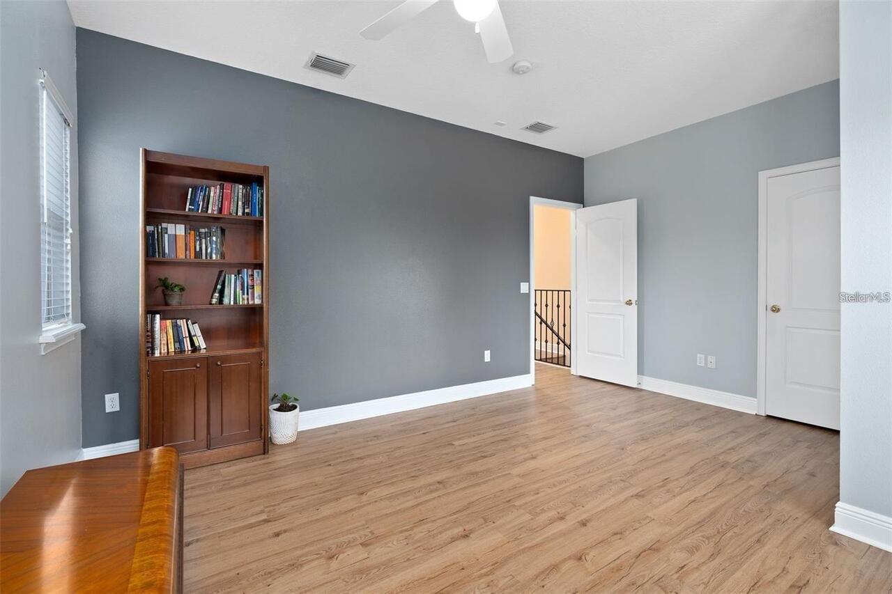 Listing Photo 15
