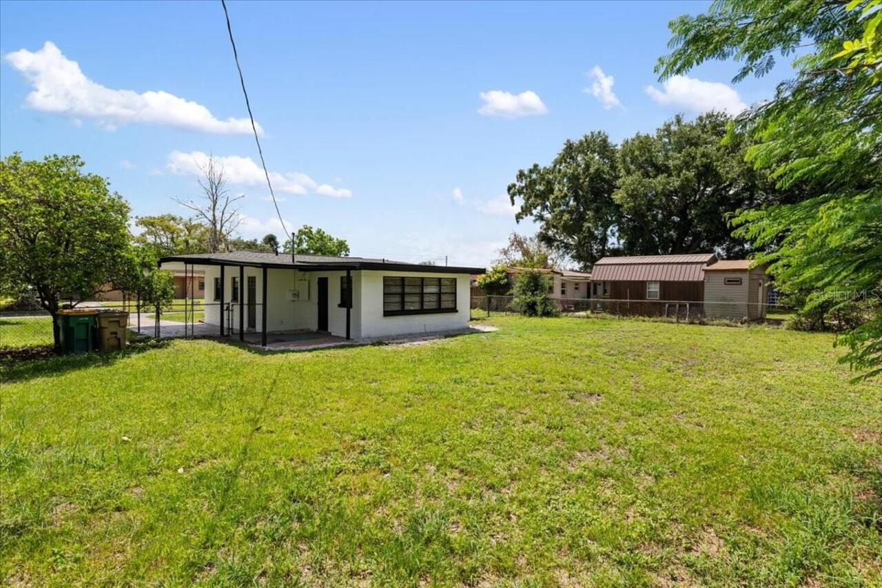 Listing Photo 17