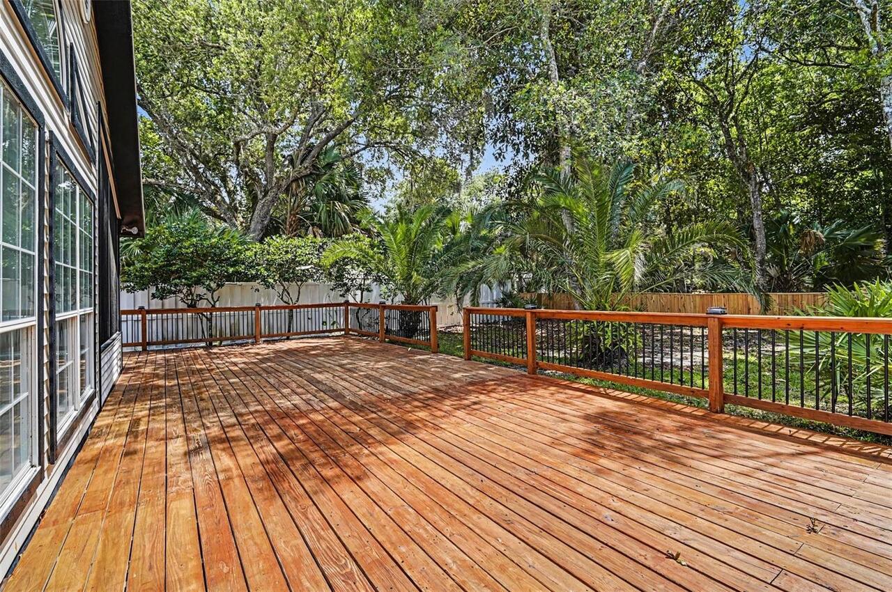 Listing Photo 17