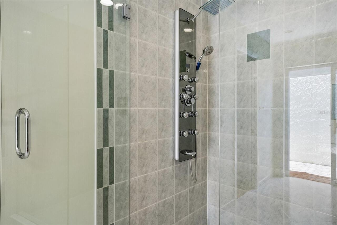 Listing Photo 24