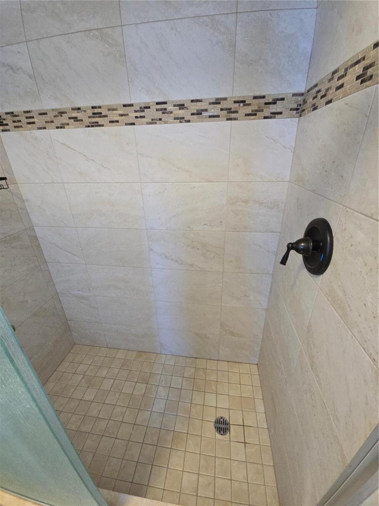 Listing Photo 24