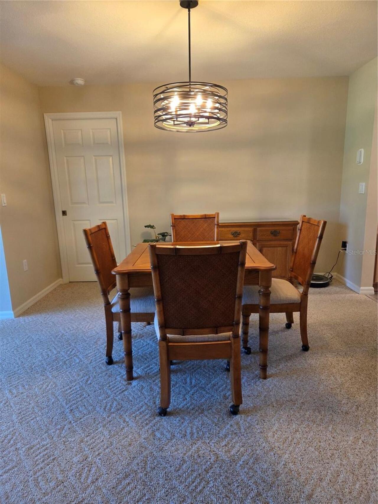 Listing Photo 6
