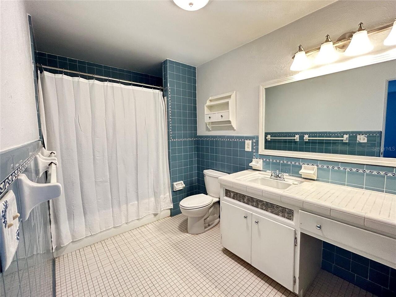 Listing Photo 8