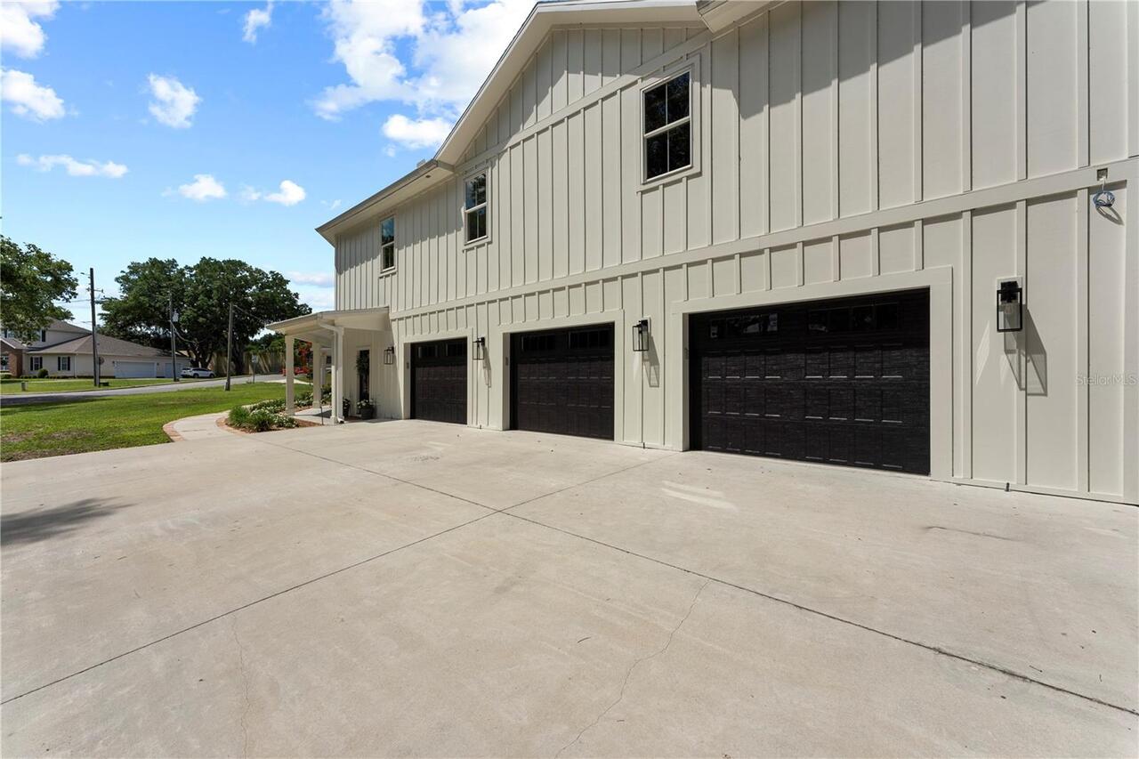 Listing Photo 14