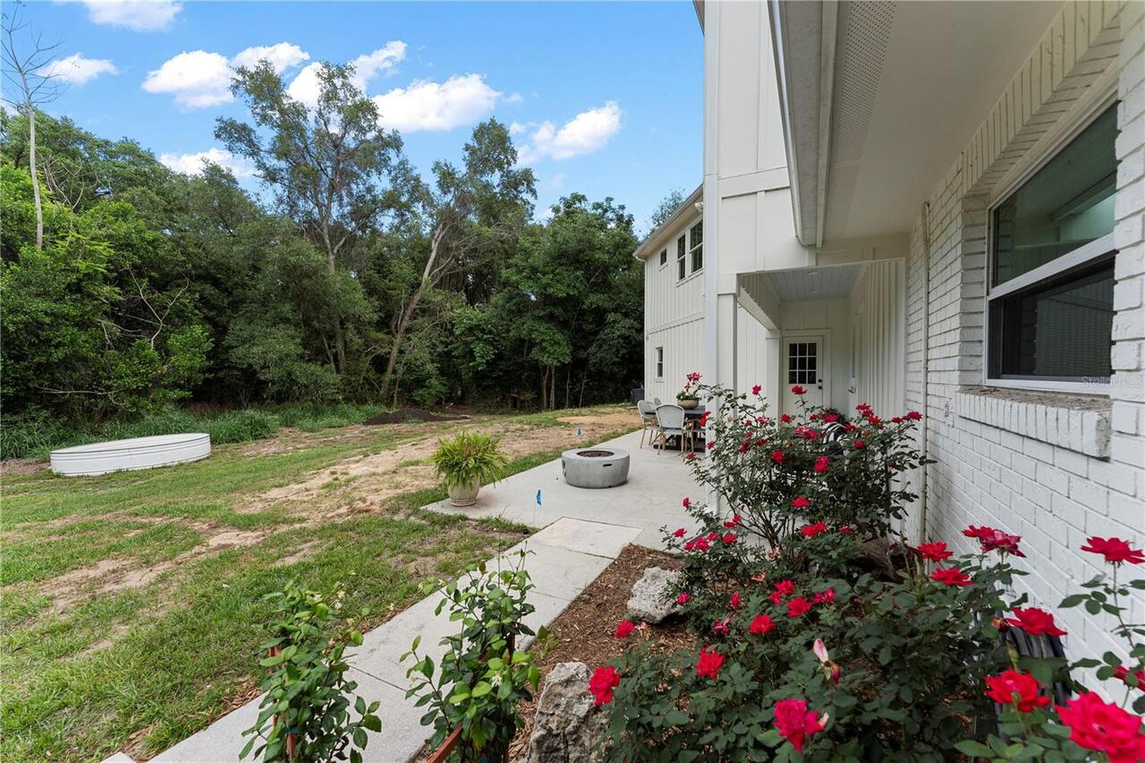 Listing Photo 15