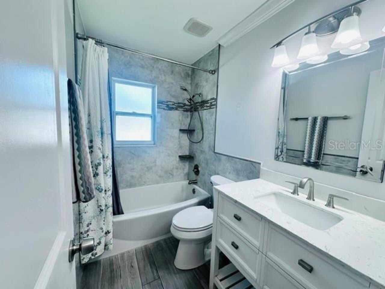 Listing Photo 8