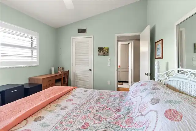 Listing Photo 32