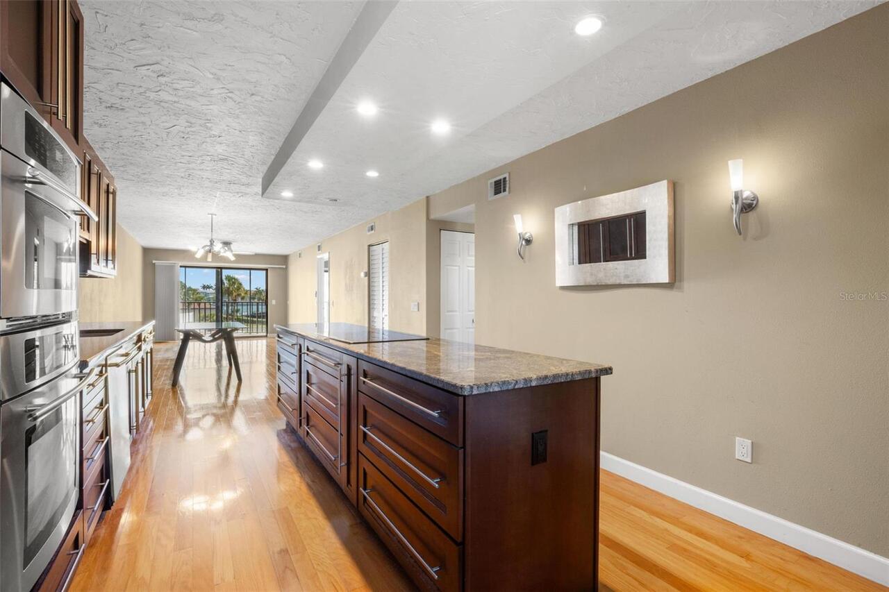 Listing Photo 7
