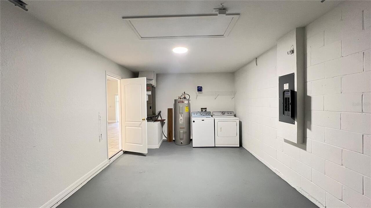 Listing Photo 15
