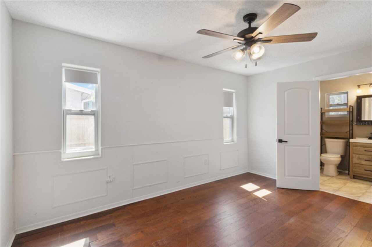 Listing Photo 14