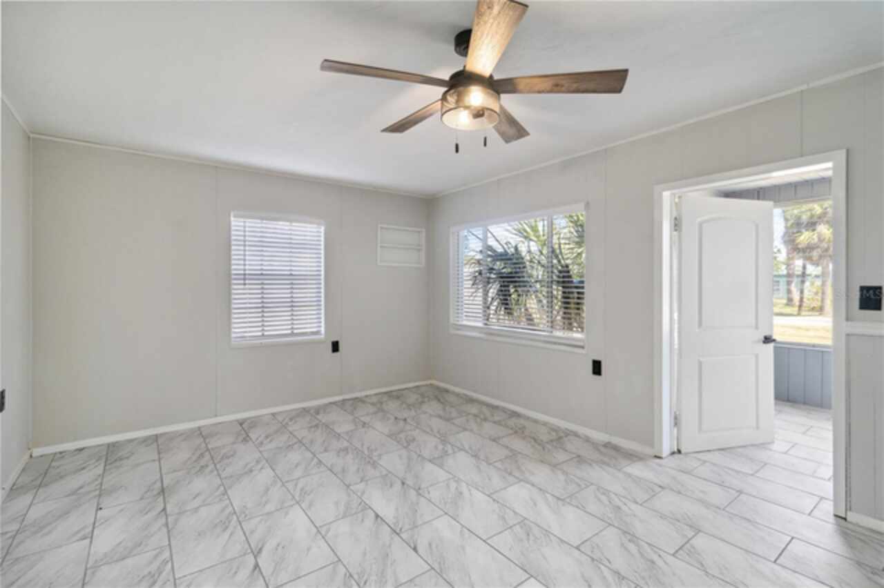 Listing Photo 22