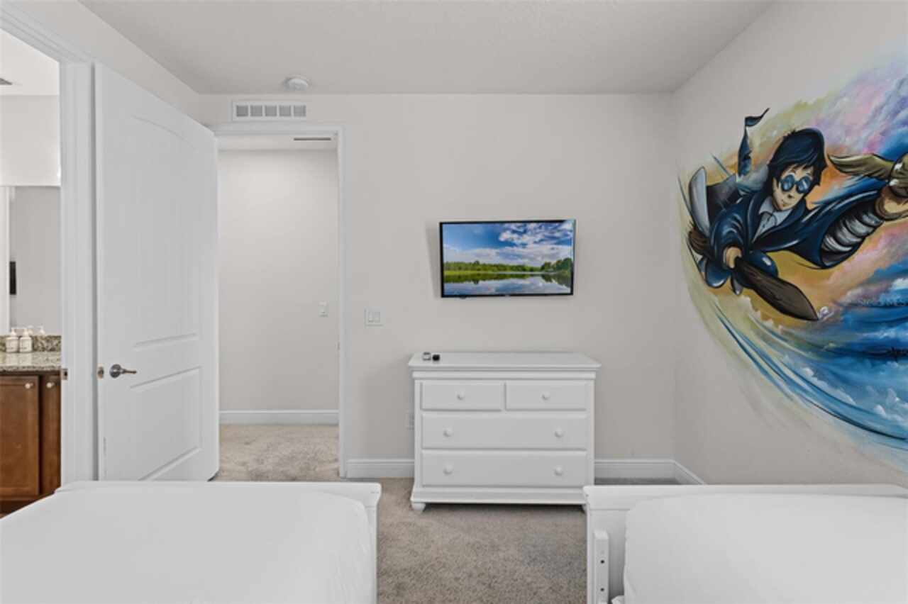 Listing Photo 34