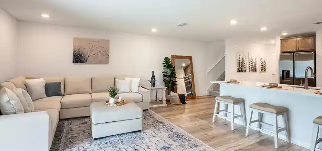 Listing Photo 6
