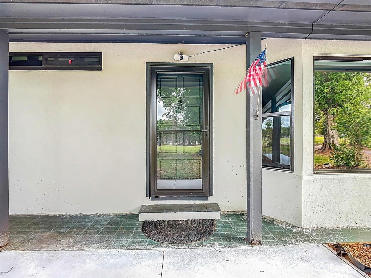 Listing Photo 9