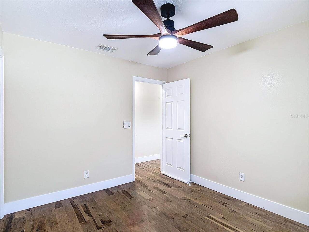 Listing Photo 43