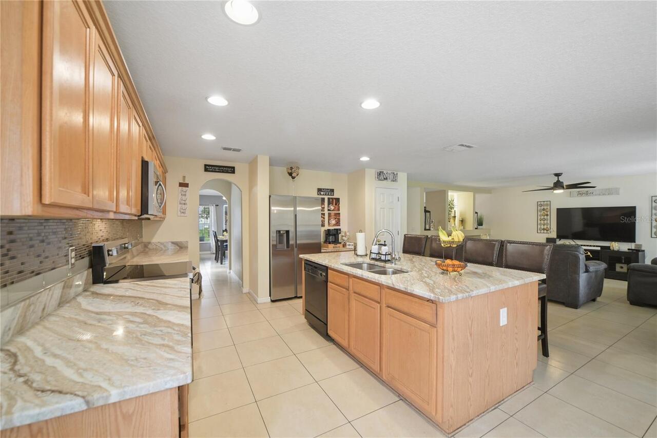 Listing Photo 16