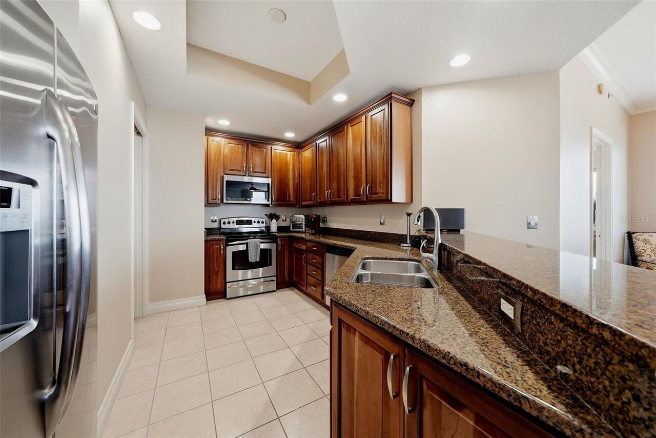 Listing Photo 9