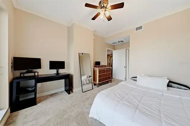 Listing Photo 24