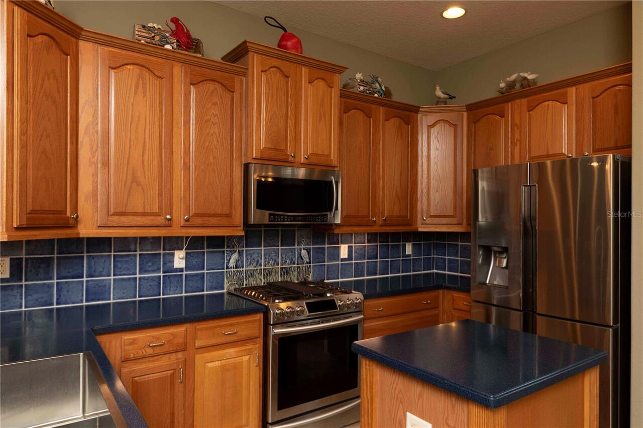 Listing Photo 8