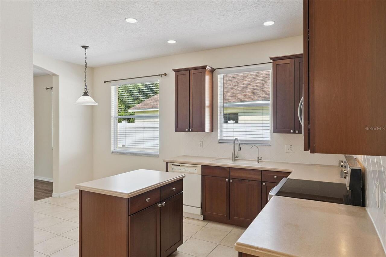 Listing Photo 18